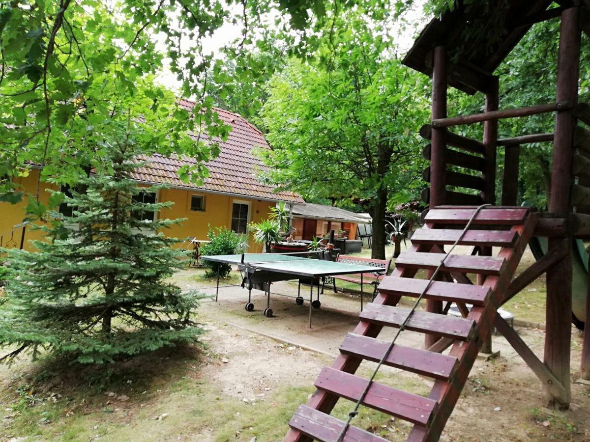 Отель Mohas Vendeghaz Koszeg Mohas Ut 107 Экстерьер фото